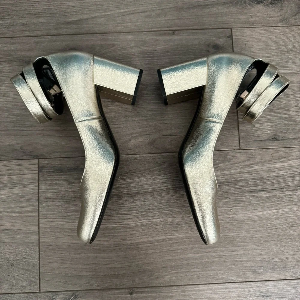 Saint Laurent Babies Double Ankle Strap Pump Metallic Gold - Picture 9 of 10